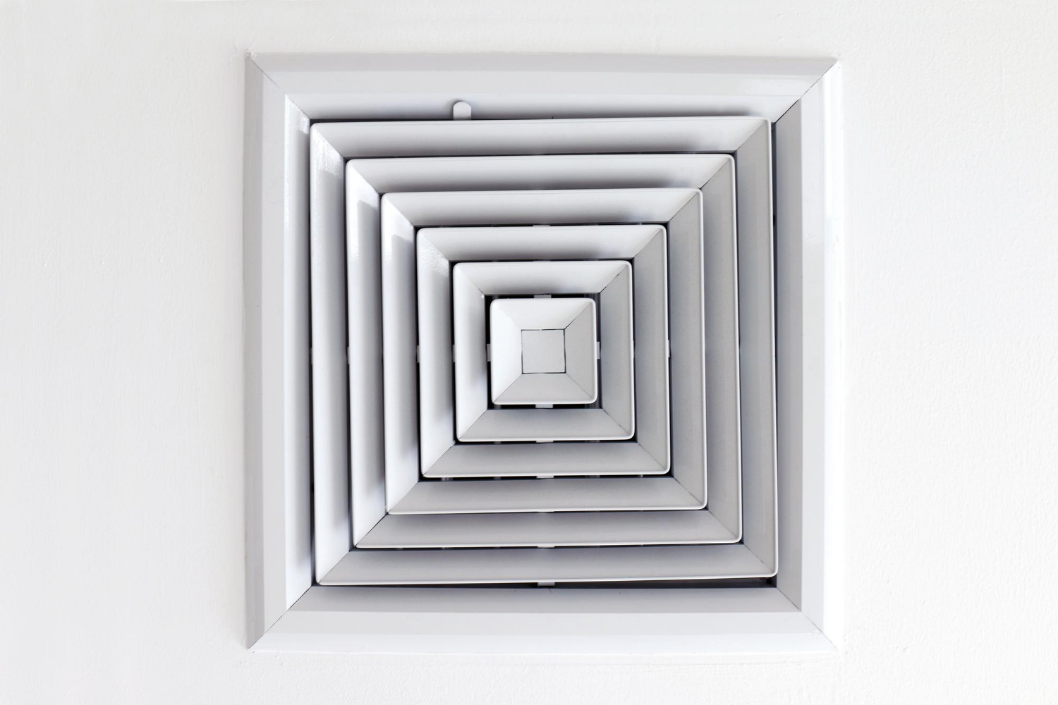 Why Fall Duct Cleaning Matters for Arlington Homeowners